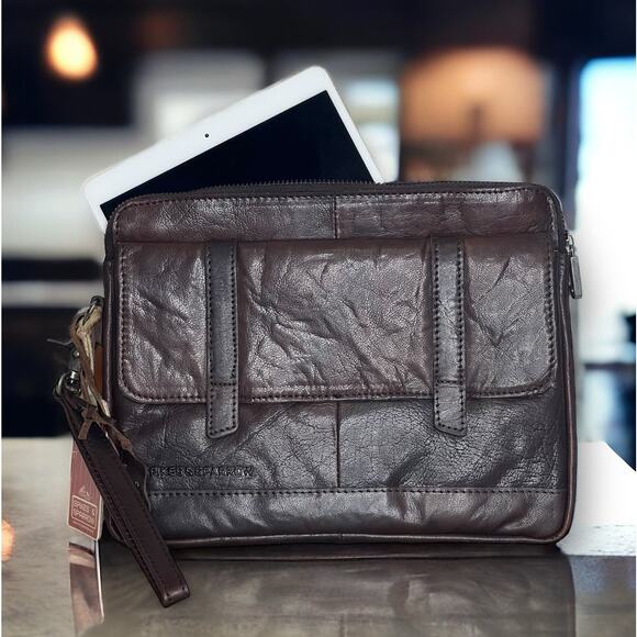 Spikes & Sparrow Dark Brown Buffalo Leather Tablet Case iPad Sleeve Bag 11x9.5 - Picture 1 of 11